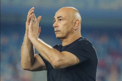 بعد تصريح حسام حسن.. من هم الهدافون التاريخيون للدوري المصري؟ (صور)